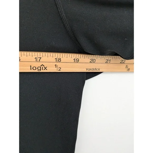 Lululemon T-Shirt Women Medium Black Short Sleeve Athletic Activewear Athleisure - Picture 5 of 7